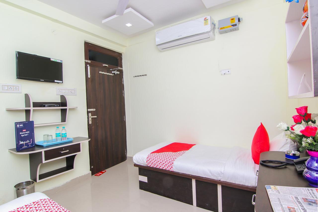 Oyo 12446 Shree Sai Guest House Prayagraj Exterior photo